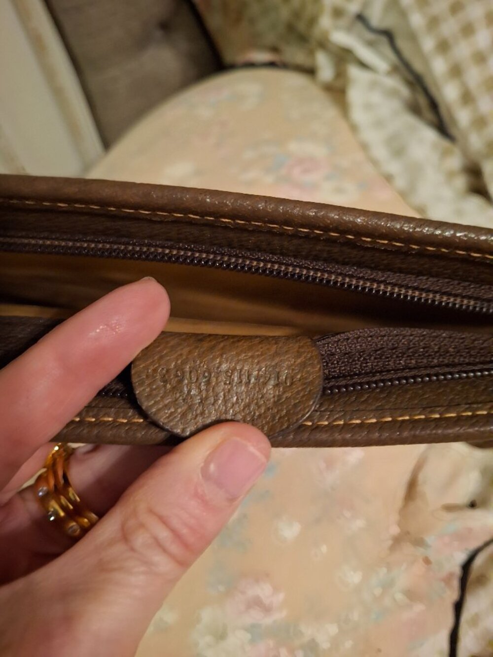 Vintage gucci clutch - Picture 10 of 14